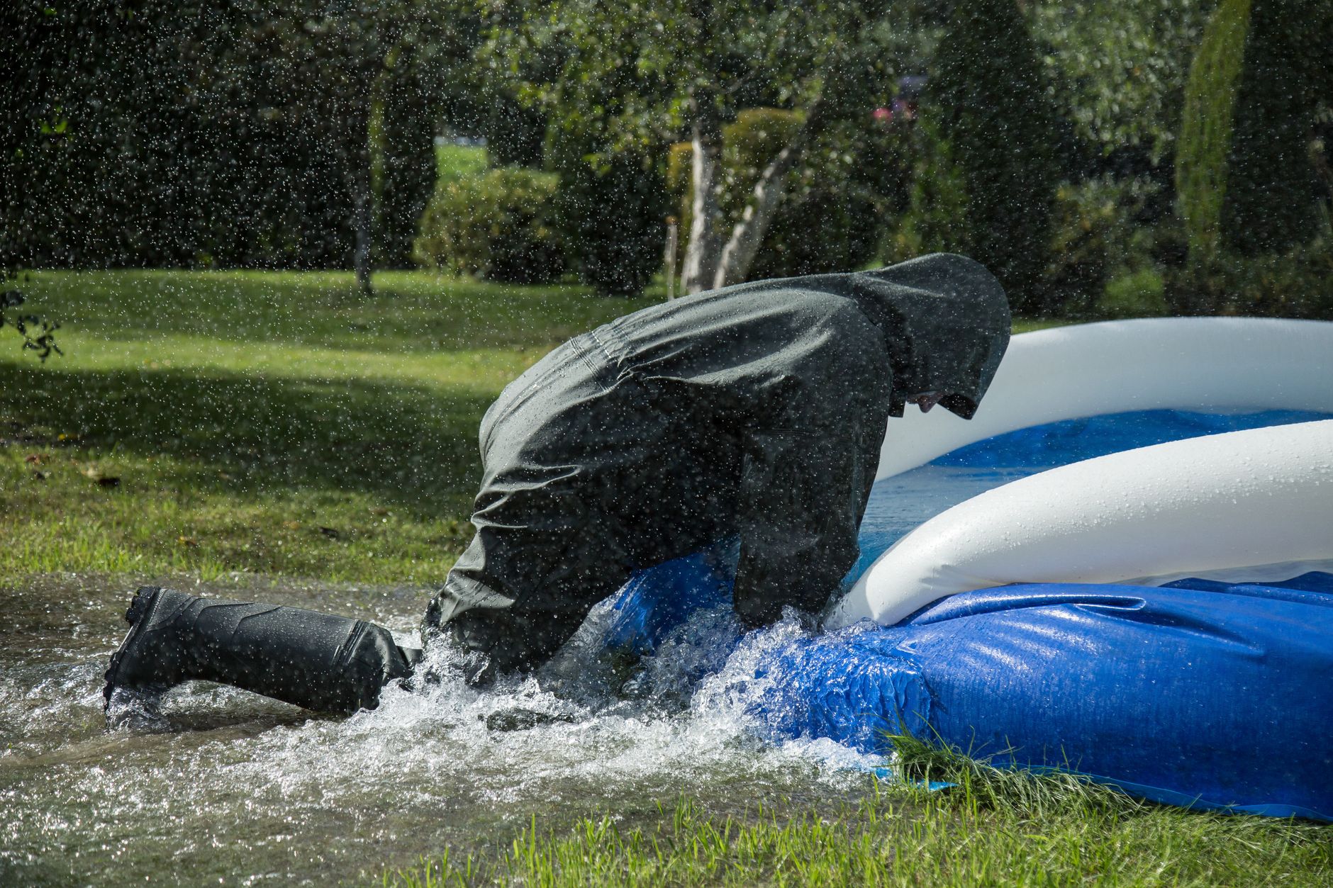 Réparation dégât des eaux équipe à Cachan
